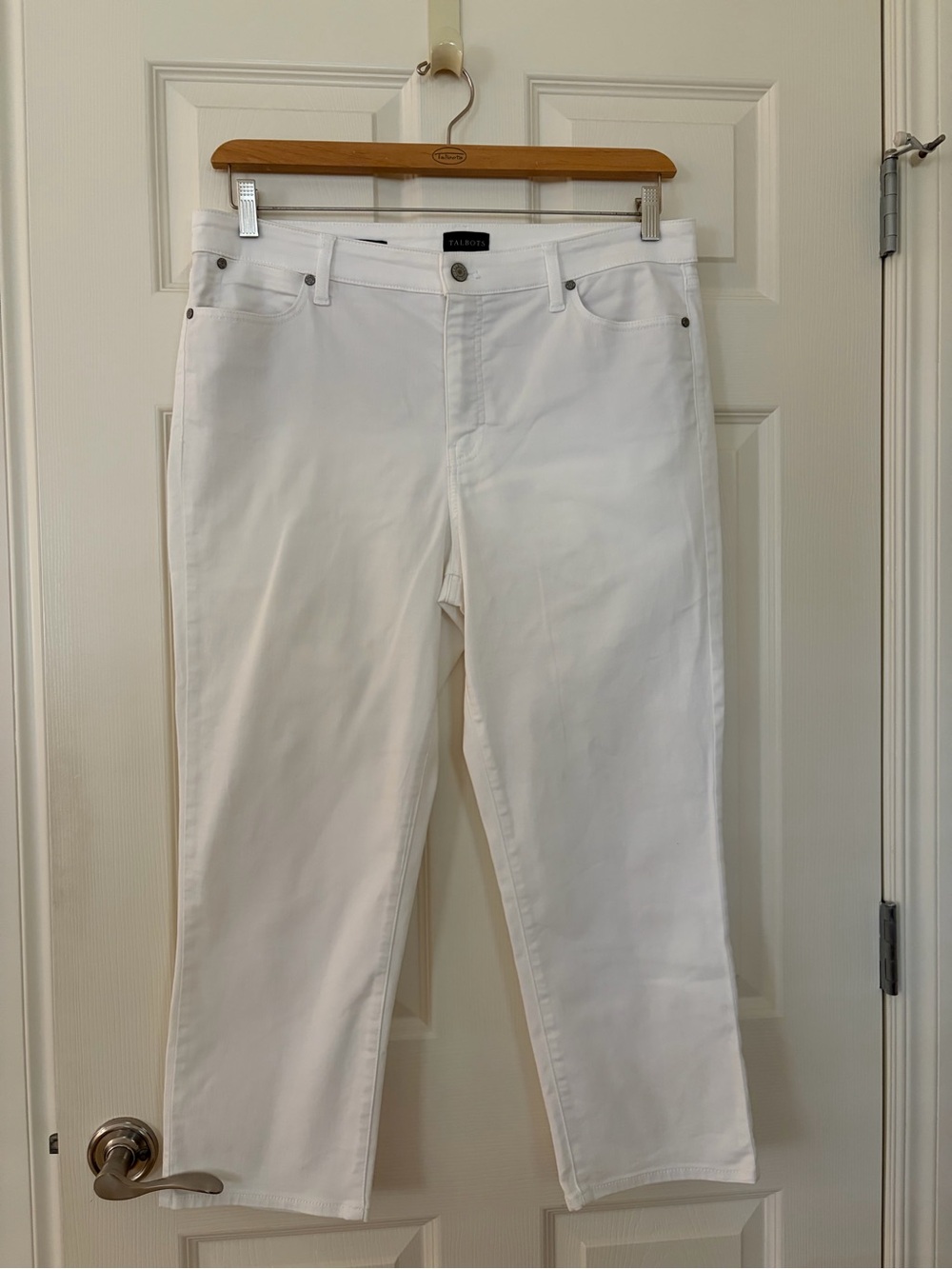 Talbots White Cropped Straight-Leg Jeans